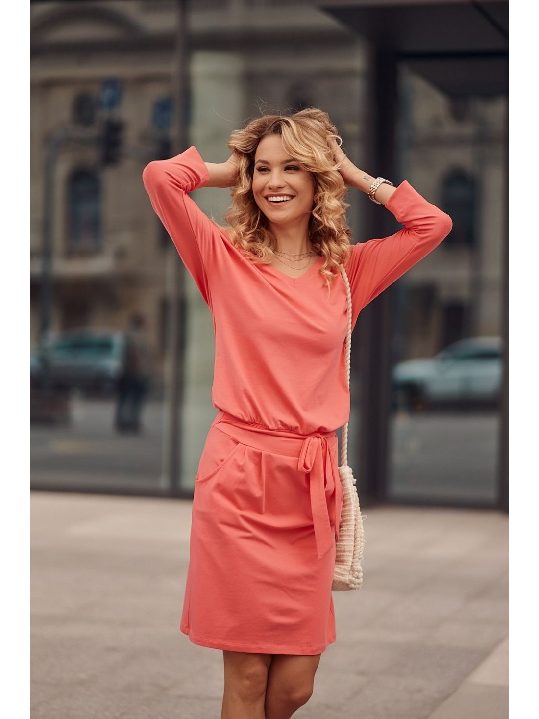 Korallenrotes Kleid, an der Taille gebunden 9729 – Online-Shop – Boutique